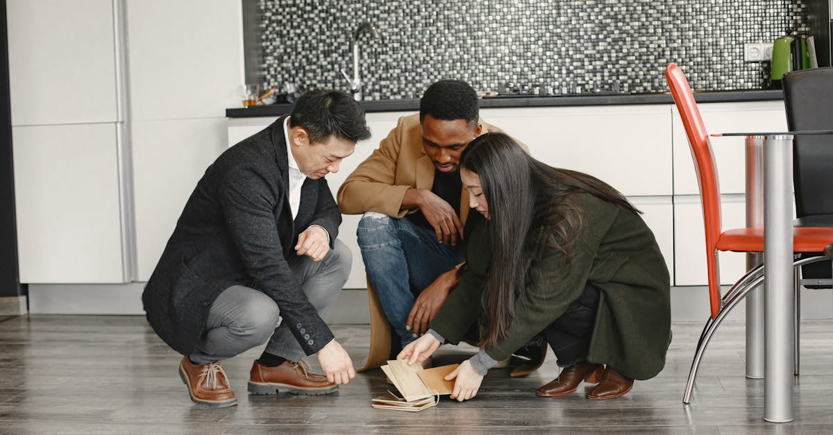 方盒绿大熊猫:房产代理注册